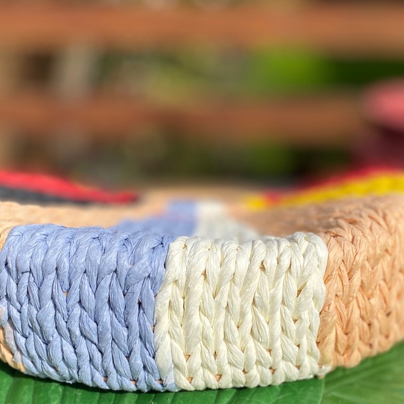 SOLD 🍋 NWT Colorful Handmade Woven Rattan Handbag - Picture 5 of 6